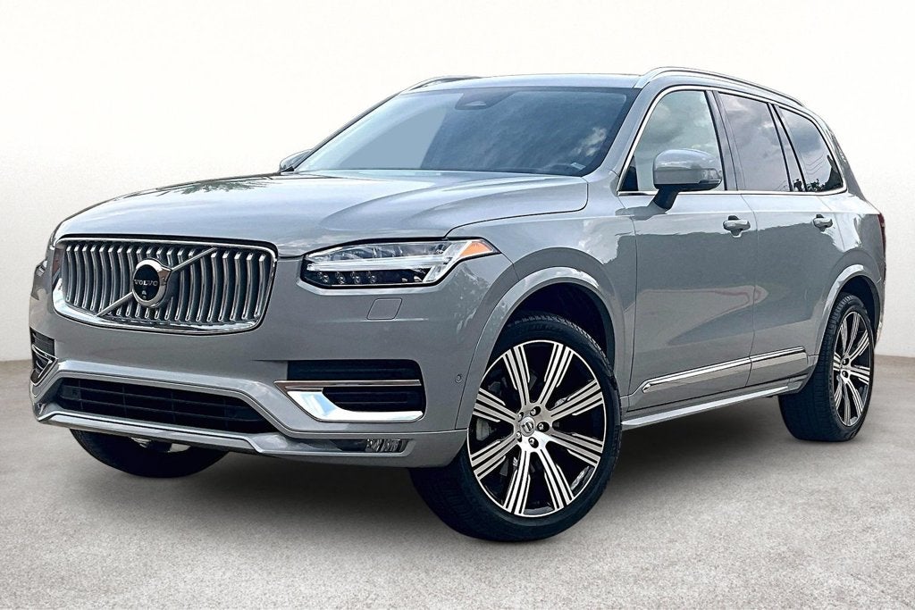 2025 Volvo XC90 B5 Ultra 7-Seater