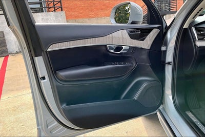 2025 Volvo XC90 B5 Ultra 7-Seater