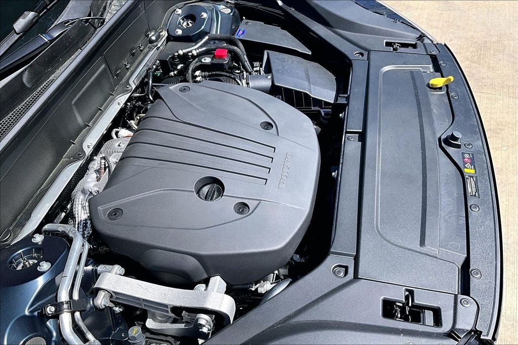 2026 Volvo XC90 B5 Core