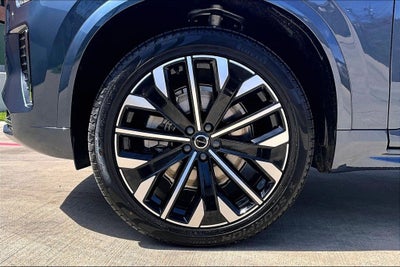 2026 Volvo XC90 B5 Core