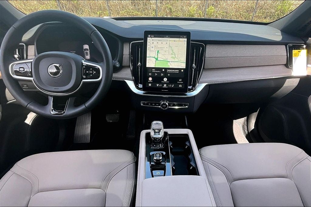 2026 Volvo XC90 B5 Core