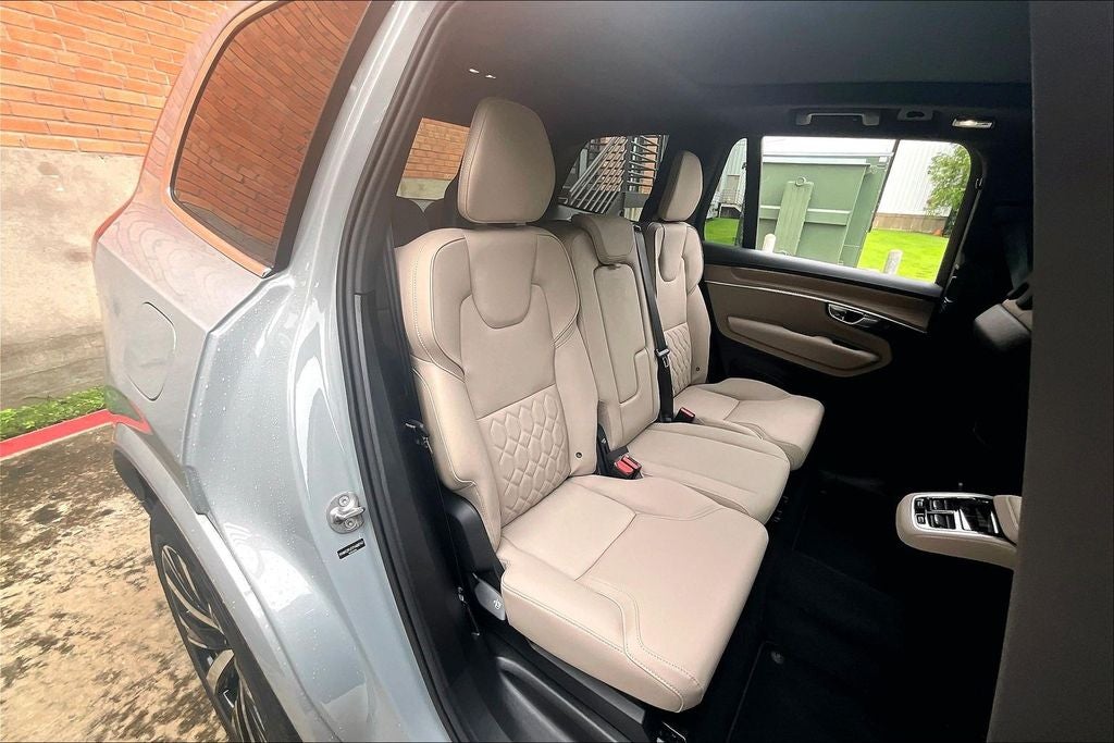 2026 Volvo XC90 B5 Core