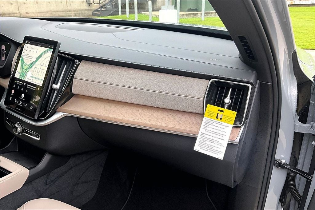 2026 Volvo XC90 B5 Core