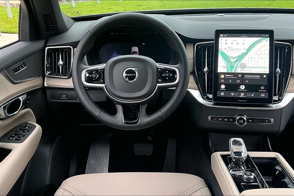 2026 Volvo XC90 B5 Core