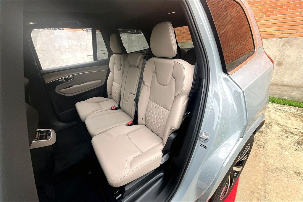 2026 Volvo XC90 B5 Core