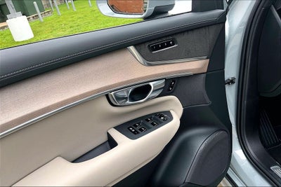 2026 Volvo XC90 B5 Core