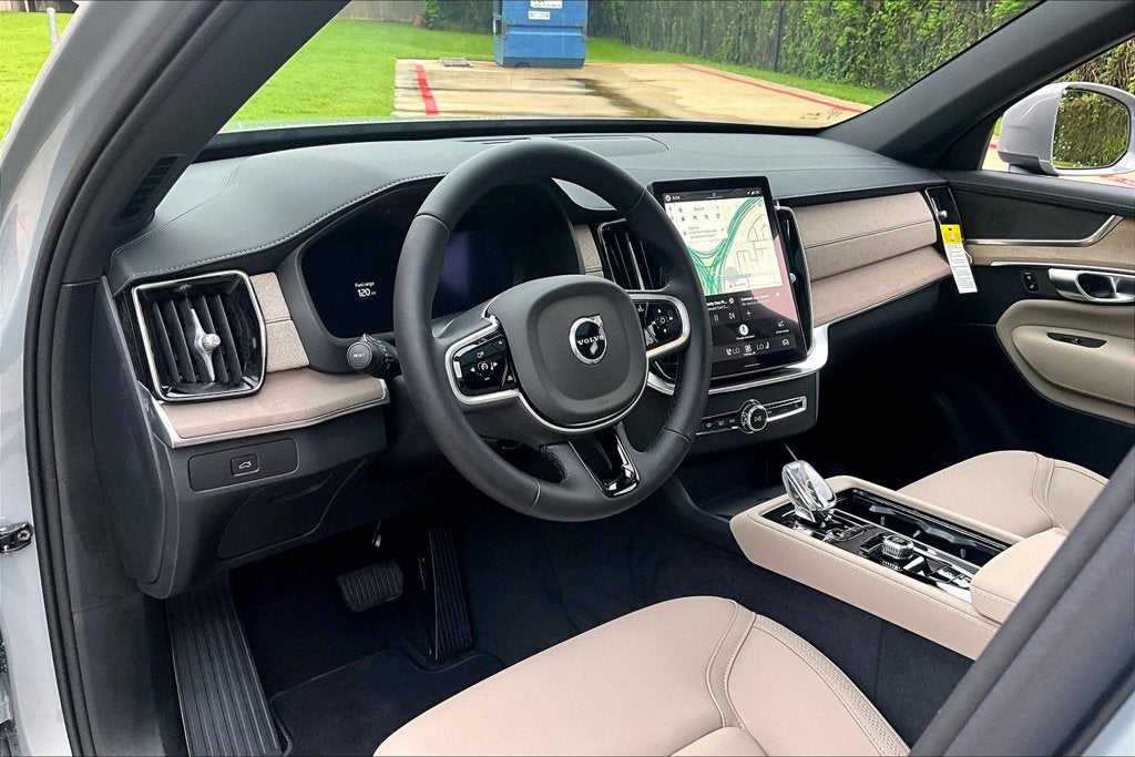2026 Volvo XC90 B5 Core
