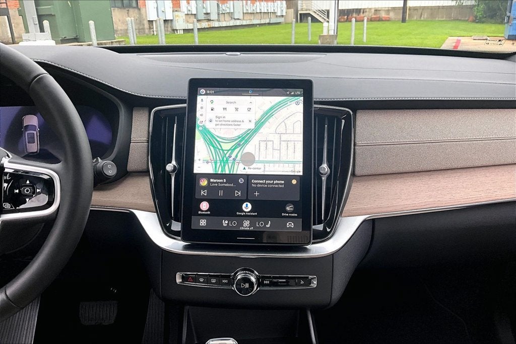 2026 Volvo XC90 B5 Core
