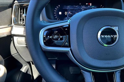 2026 Volvo XC90 B5 Core