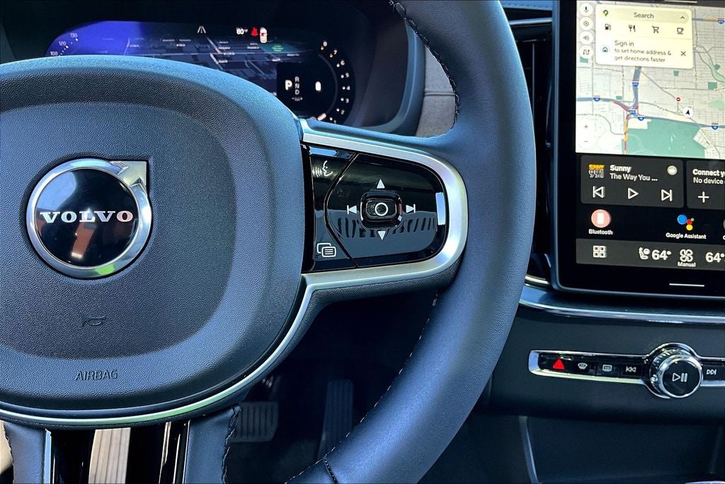 2026 Volvo XC90 B5 Core