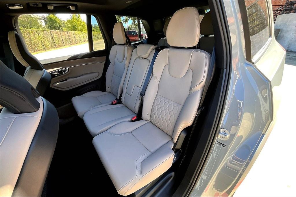 2026 Volvo XC90 B5 Core