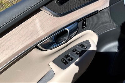 2026 Volvo XC90 B5 Core