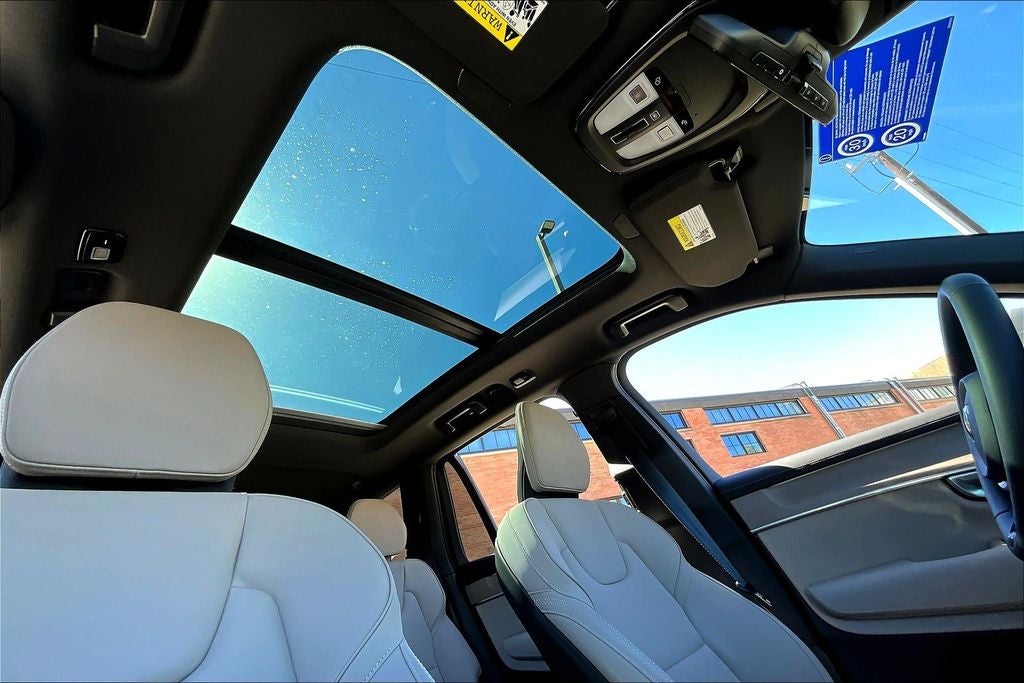 2026 Volvo XC90 B5 Core