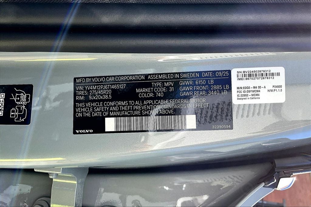 2026 Volvo XC90 B5 Core