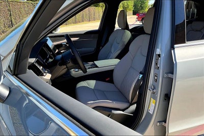 2026 Volvo XC90 B5 Core