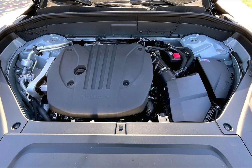 2026 Volvo XC90 B5 Core