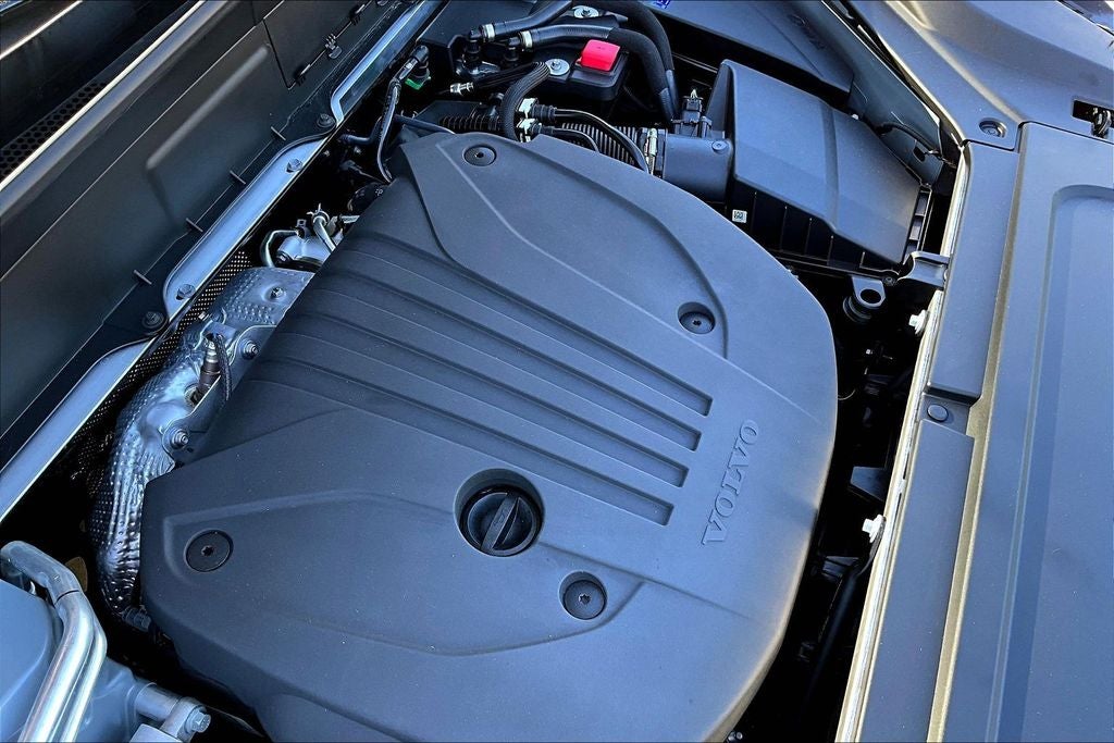 2026 Volvo XC90 B5 Core
