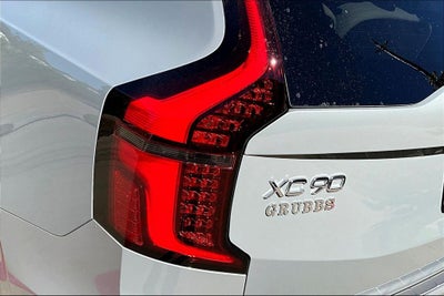 2026 Volvo XC90 B5 Core