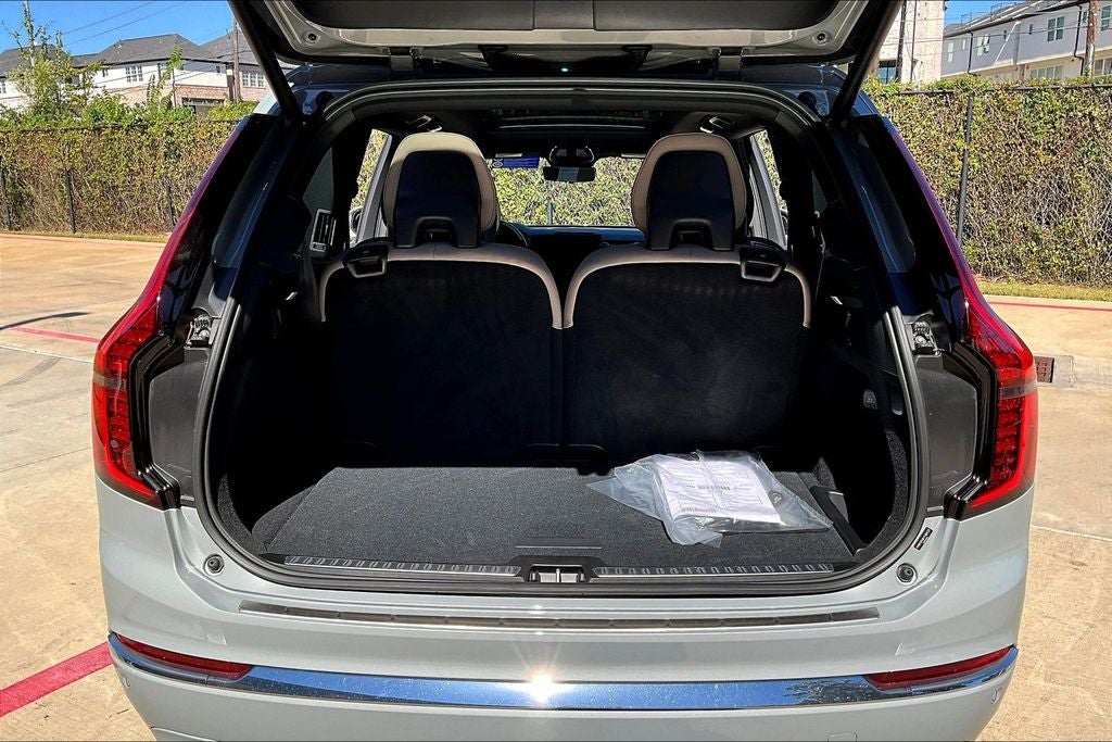 2026 Volvo XC90 B5 Core