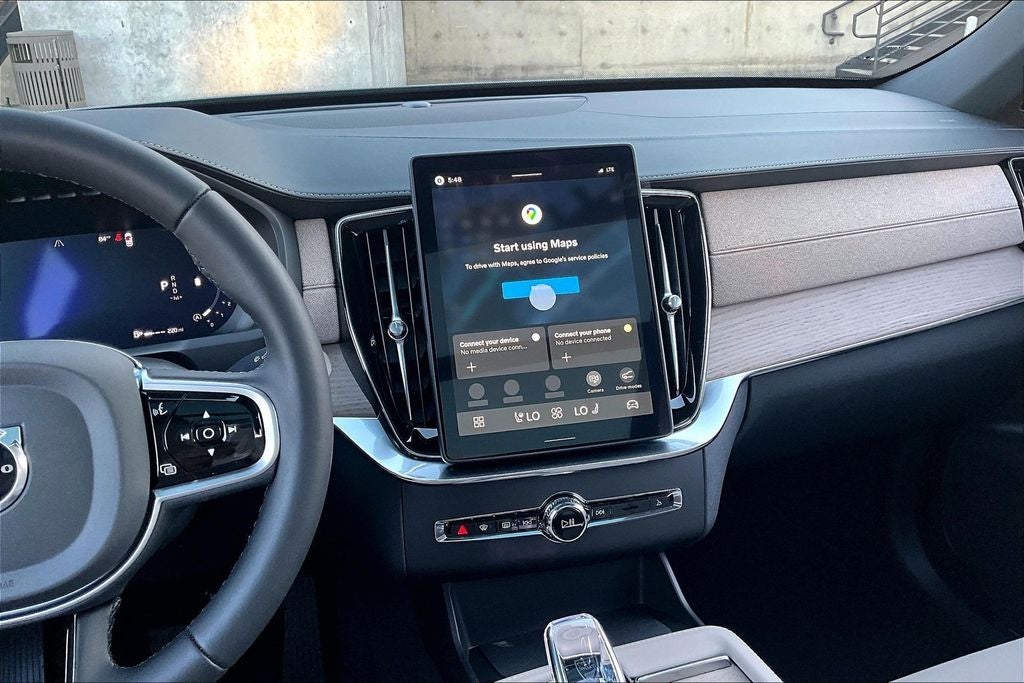 2026 Volvo XC90 B5 Core