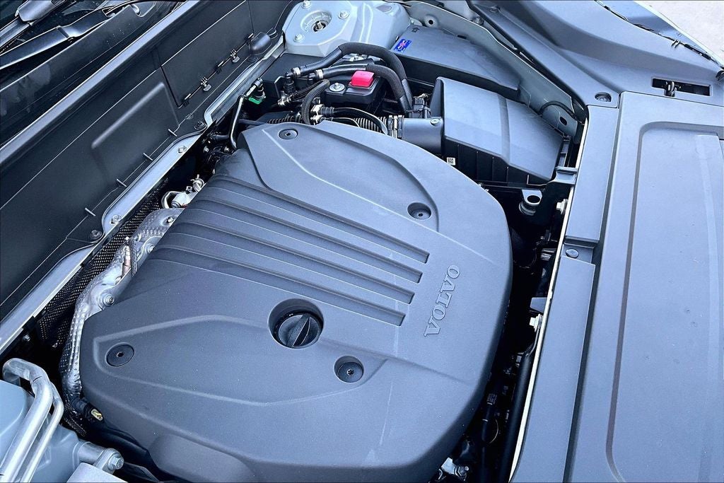 2026 Volvo XC90 B5 Core