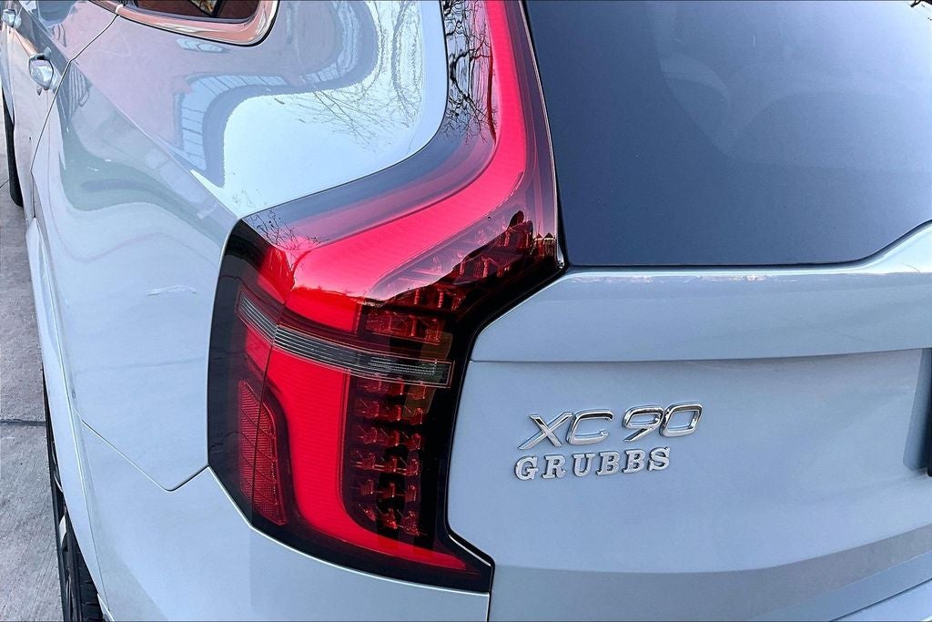 2026 Volvo XC90 B5 Core