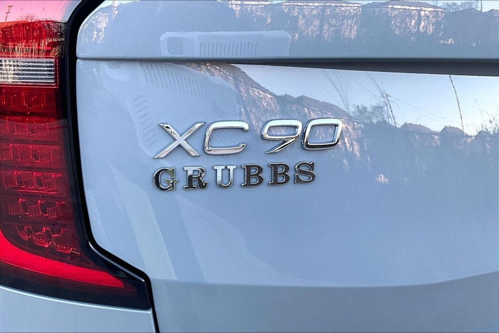 2026 Volvo XC90 B5 Core
