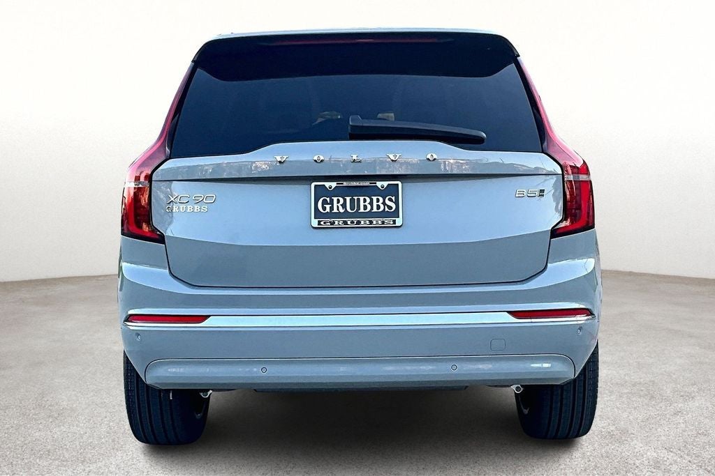 2026 Volvo XC90 B5 Core