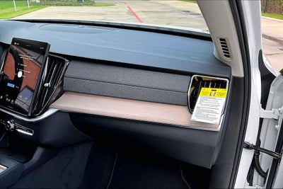 2026 Volvo XC90 B5 Core