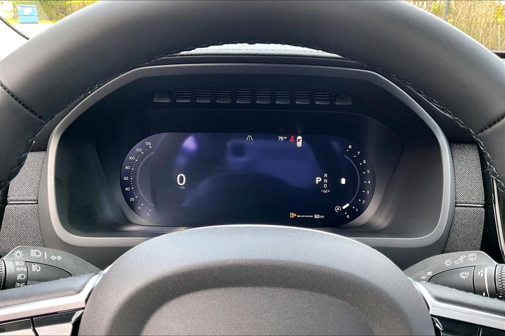 2026 Volvo XC90 B5 Core