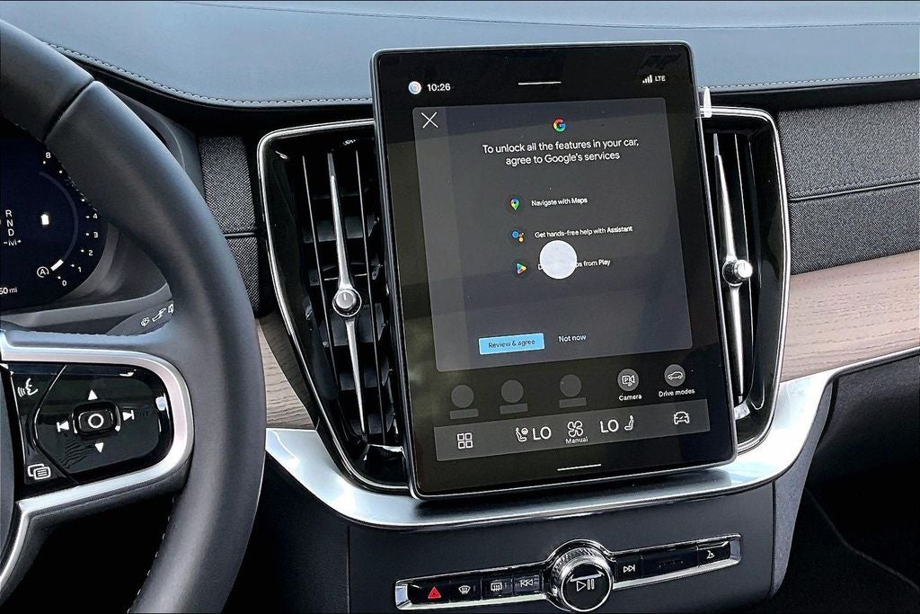 2026 Volvo XC90 B5 Core