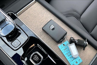 2026 Volvo XC90 B5 Core