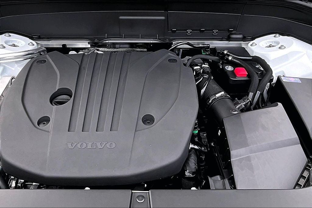 2026 Volvo XC90 B5 Core