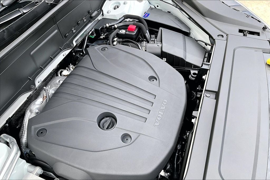 2026 Volvo XC90 B5 Core