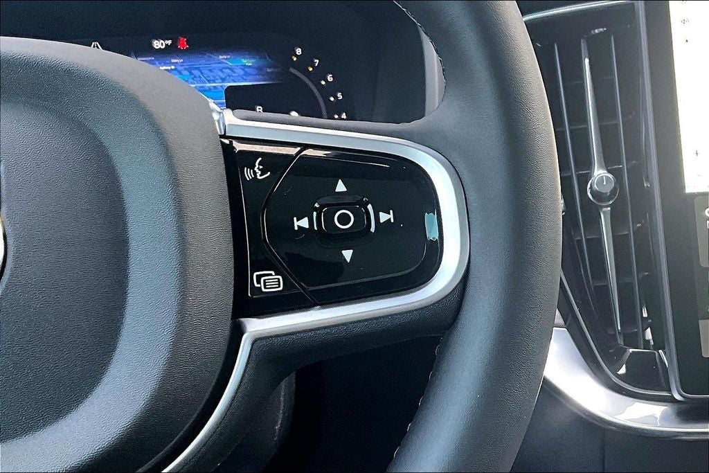 2026 Volvo XC90 B5 Core