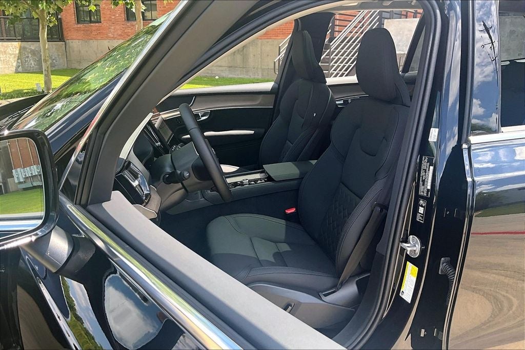 2026 Volvo XC90 B5 Core