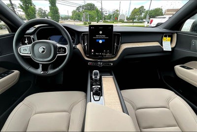 2026 Volvo XC60 B5 Plus