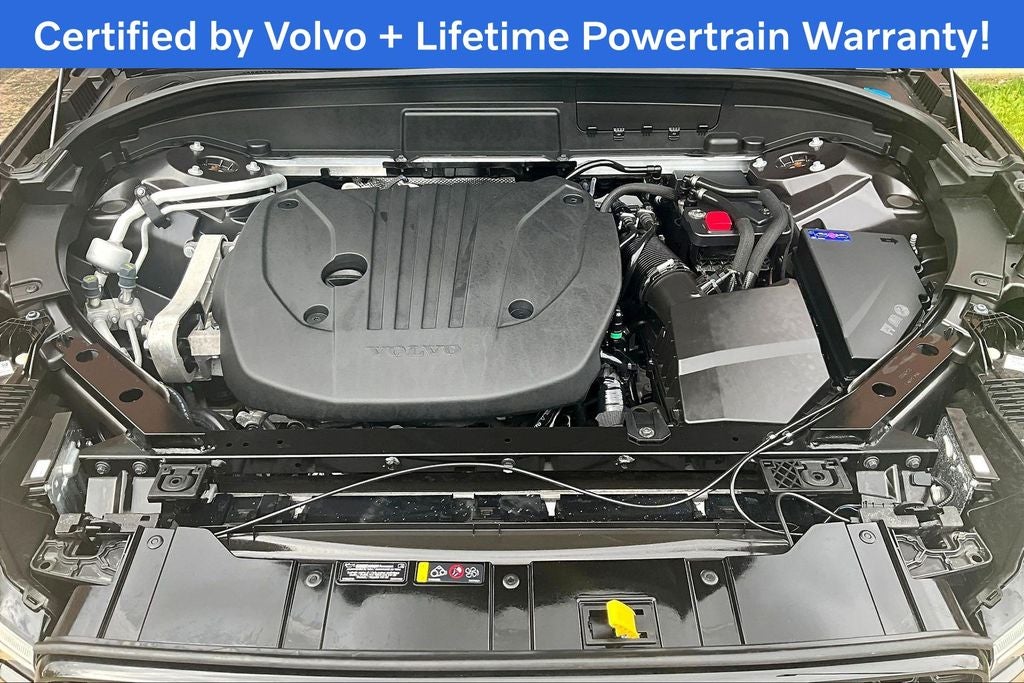 2025 Volvo XC60 B5 Plus