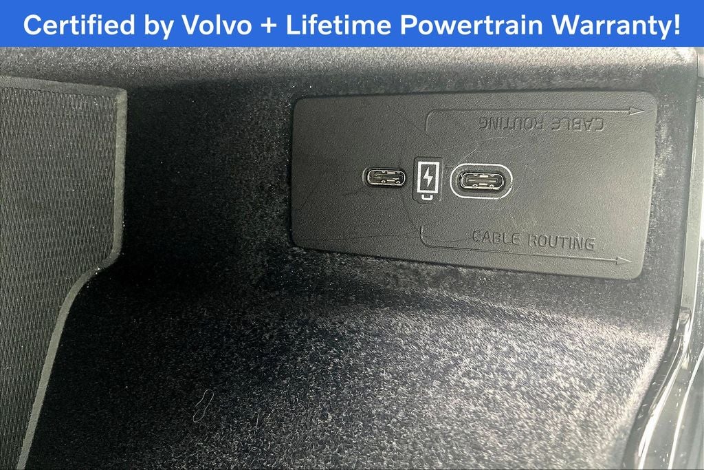 2025 Volvo XC60 B5 Plus