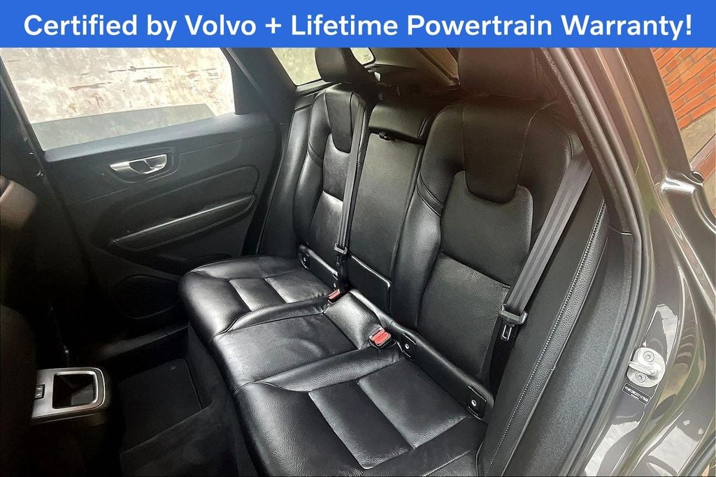 2025 Volvo XC60 B5 Plus