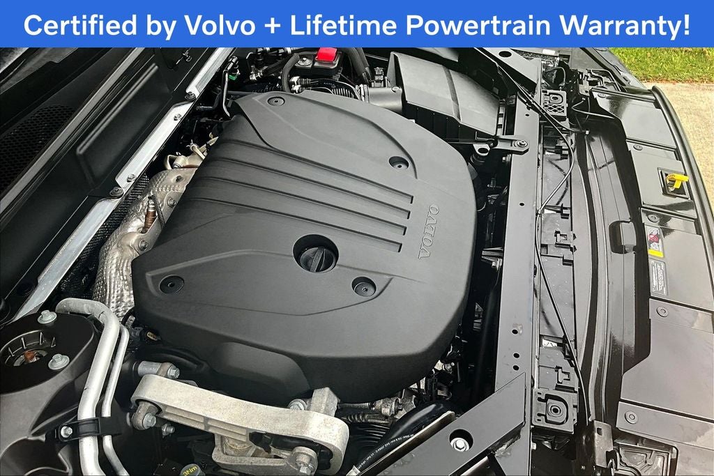 2025 Volvo XC60 B5 Plus
