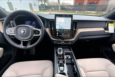 2026 Volvo XC60 B5 Plus