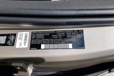 2026 Volvo XC60 B5 Plus