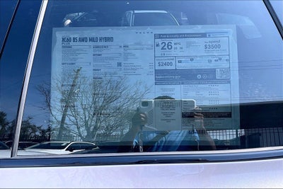 2026 Volvo XC60 B5 Plus