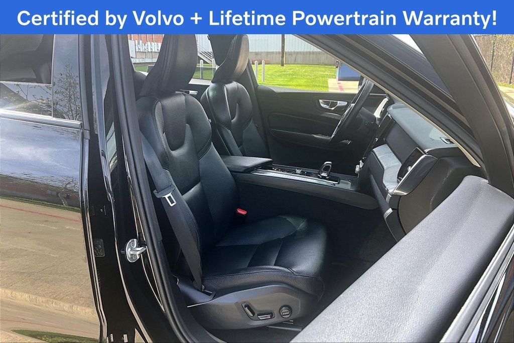 2025 Volvo XC60 B5 Plus