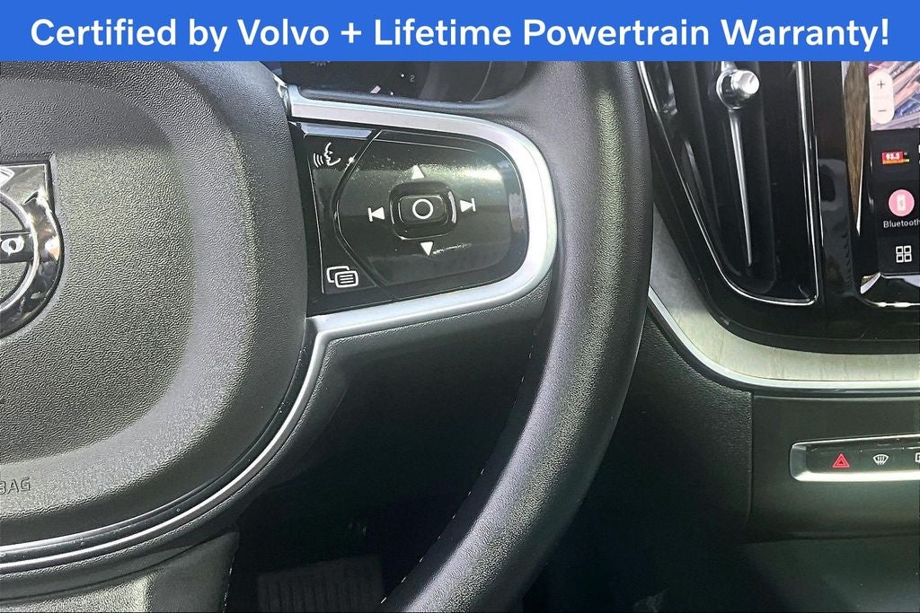 2025 Volvo XC60 B5 Plus