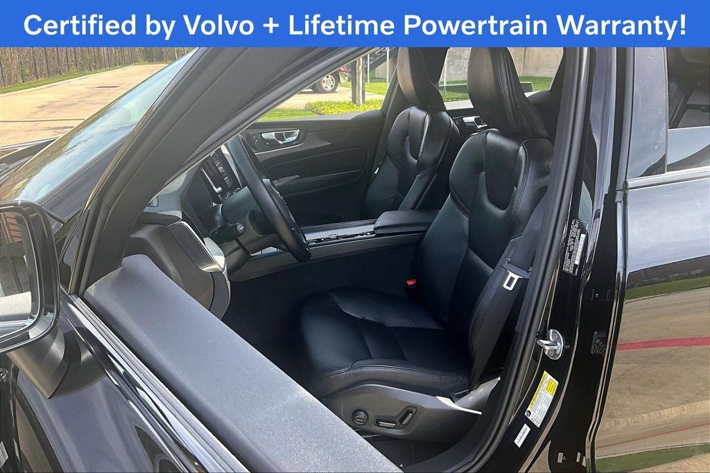 2025 Volvo XC60 B5 Plus