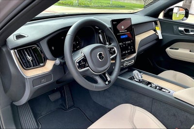 2026 Volvo XC60 B5 Plus