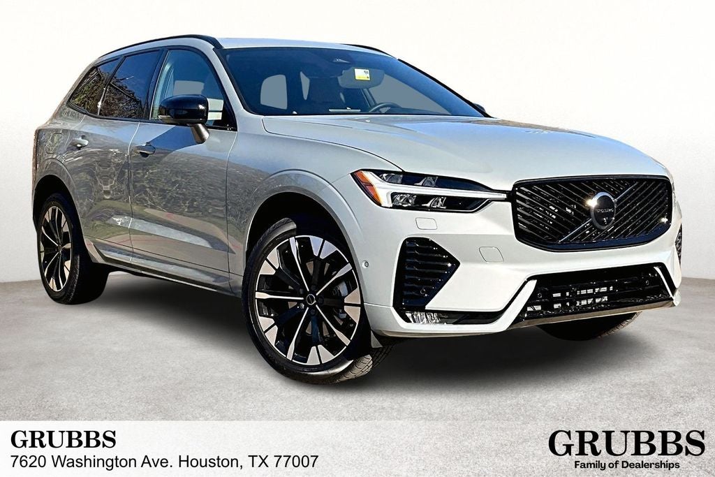 2026 Volvo XC60 B5 Plus