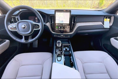 2026 Volvo XC60 B5 Plus